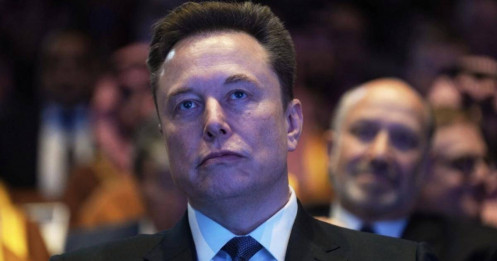 Tài sản của Elon Musk chỉ còn hơn 900 tỷ USD