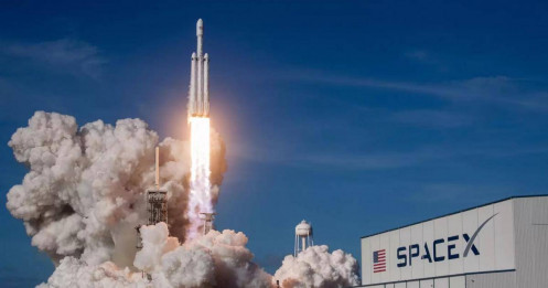 SpaceX có gì mà định giá nghìn tỷ USD