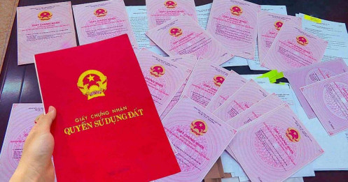 Sổ đỏ càng để lâu càng tốn tiền