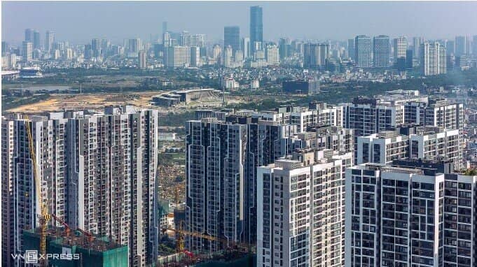 Cuộc đua bán nhà đắt tiền 'ngày càng khốc liệt'