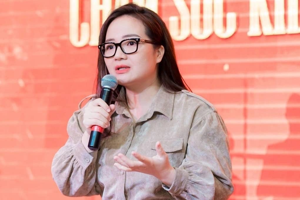 Nghi vấn hàng giả trong đế chế nghìn tỷ của Hoàng Hường