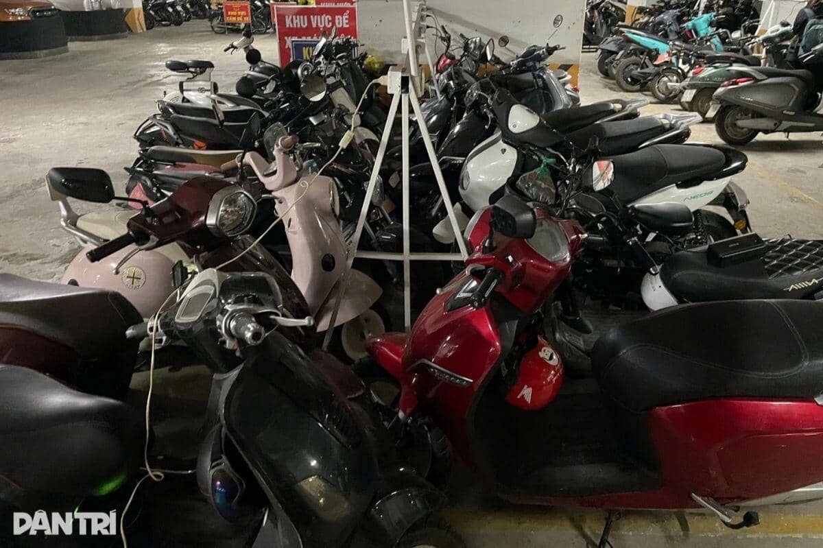 Cơn đau đầu mang tên trạm sạc xe điện tại các chung cư Hà Nội