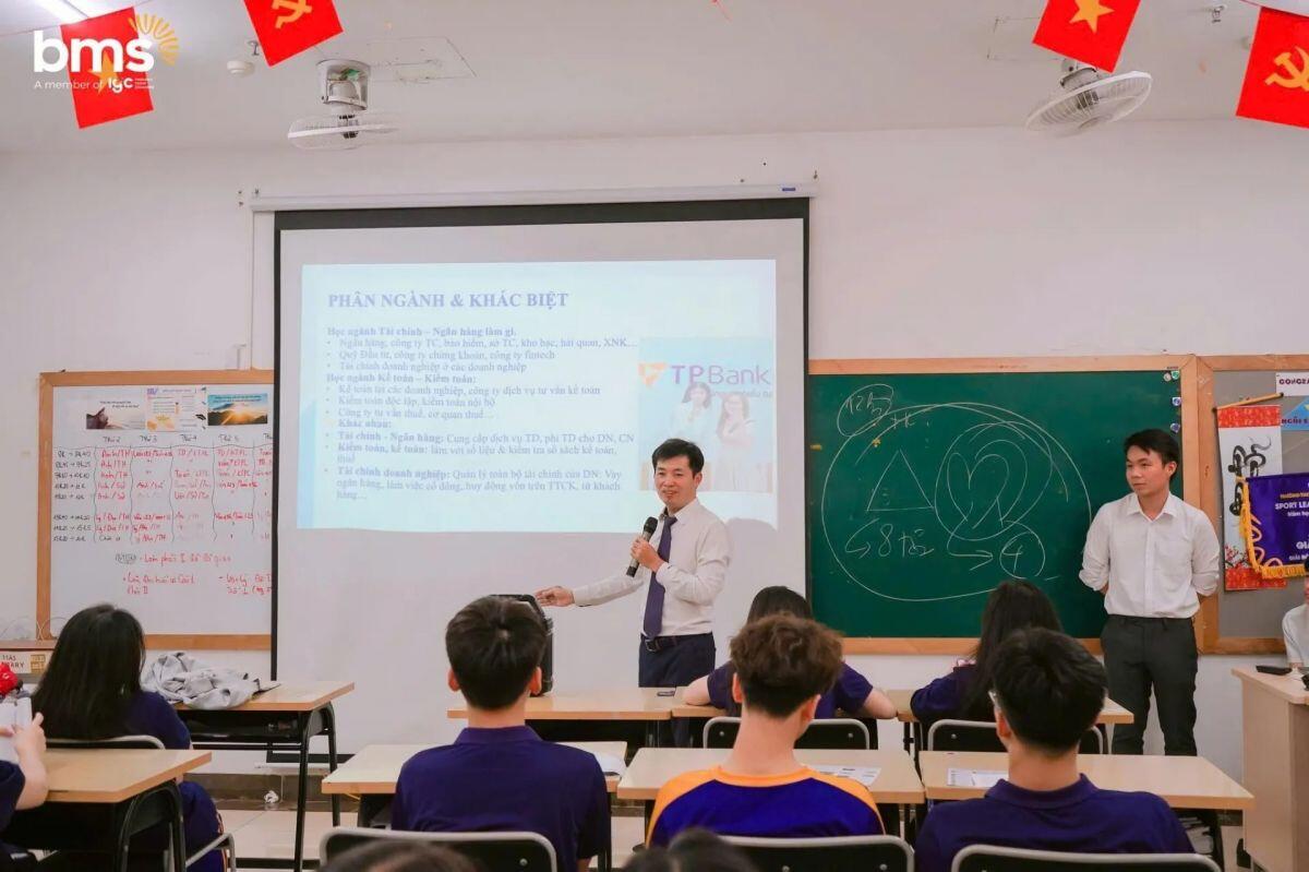 Hiểu đúng để chọn đúng: Định hướng nghề nghiệp tương lai cho học sinh trong kỷ nguyên AI