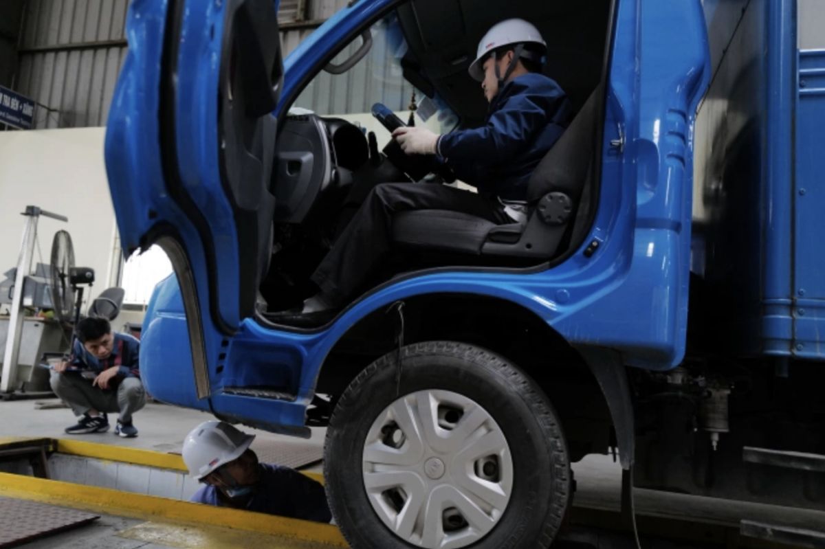 Hiệp hội Vận tải tiếp tục đề xuất không đạp hết ga kiểm định khí thải