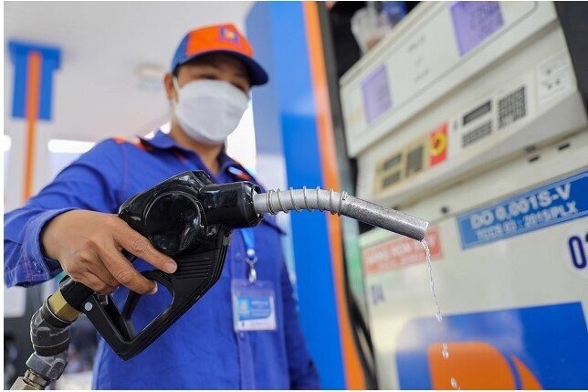 Đề xuất kéo dài việc giảm thuế nhập khẩu một số mặt hàng xăng dầu về 0% đến 30/6/2026