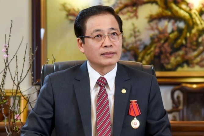 Ông chủ Bảo Tín Minh Châu cúi đầu nhận lỗi: Hé lộ góc khuất phía sau doanh thu nghìn tỷ