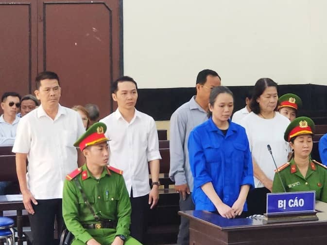 Kế toán 'phù phép' hóa đơn 60.000 lít xăng