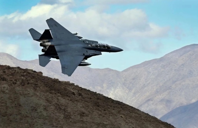 Tiêm kích F‑15 Mỹ rơi dưới hỏa lực tên lửa vác vai của Iran?