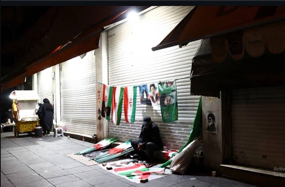 Người Iran đổ ra đường sau lệnh ngừng bắn