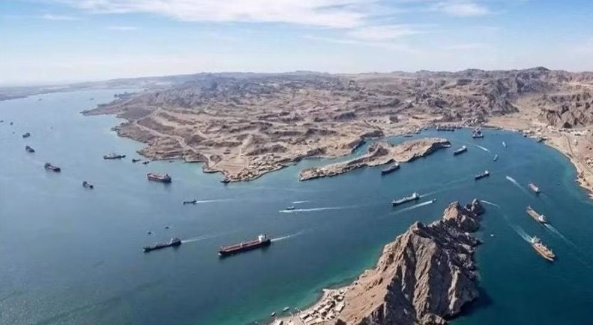 Một nước láng giềng Việt Nam tuyên bố “không trả phí qua Hormuz”: Thách thức đề xuất gây tranh cãi từ Iran