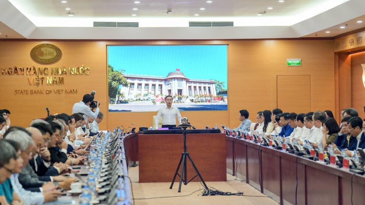 46 ngân hàng đồng thuận hạ lãi suất
