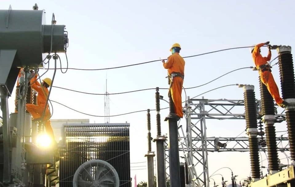 Tiêu thụ điện toàn quốc chạm mốc kỷ lục mới