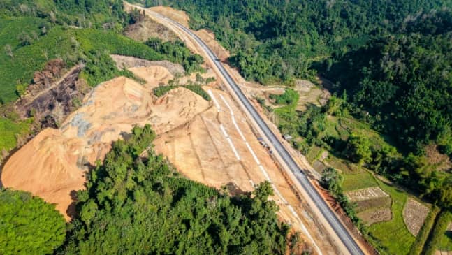 Gỡ nút thắt, đưa cao tốc Đồng Đăng - Trà Lĩnh tăng tốc về đích
