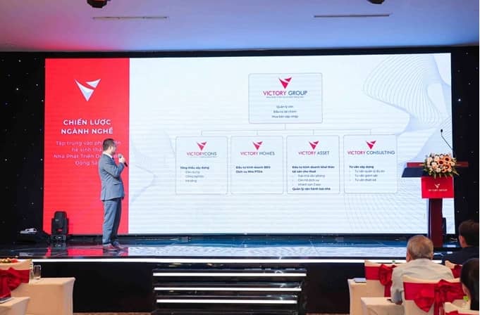 Công ty vốn hóa chưa tới 300 tỷ đặt kế hoạch doanh thu “vượt mặt” loạt ông lớn CEO, DIC Corp, Hodeco