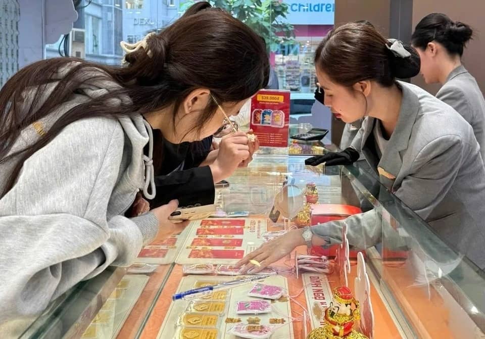 Lộ thiếu sót, Huy Thanh Jewelry  cam kết khắc phục
