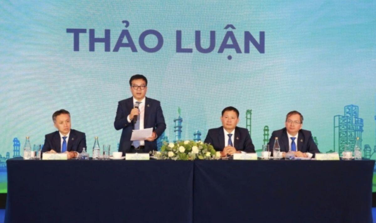 Nhà máy lọc dầu Dung Quất đủ dầu thô vận hành đến tháng 7