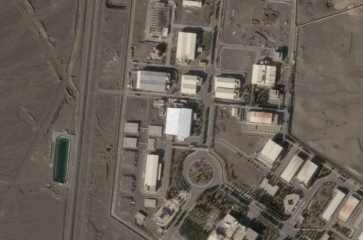 21 giờ đàm phán đổ vỡ: Mỹ - Iran đối đầu vì “lệnh cấm uranium 20 năm”?