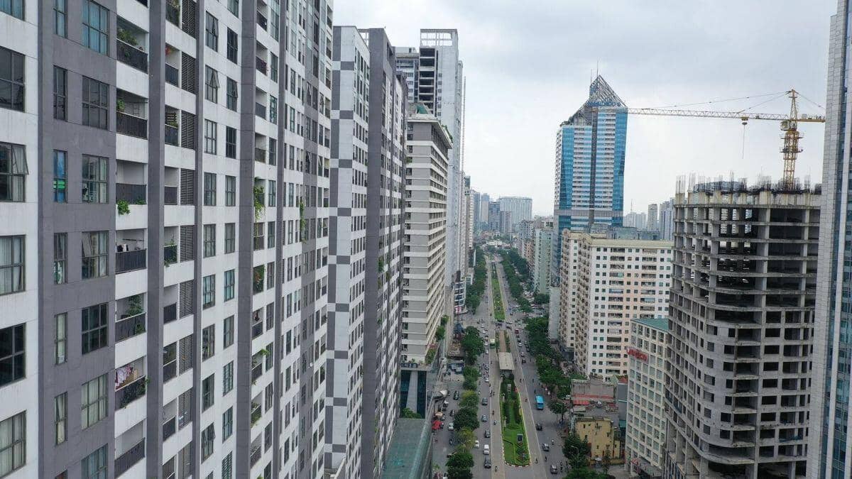 Cơn "ngáo giá" căn hộ thủ đô và sự im lặng của thị trường