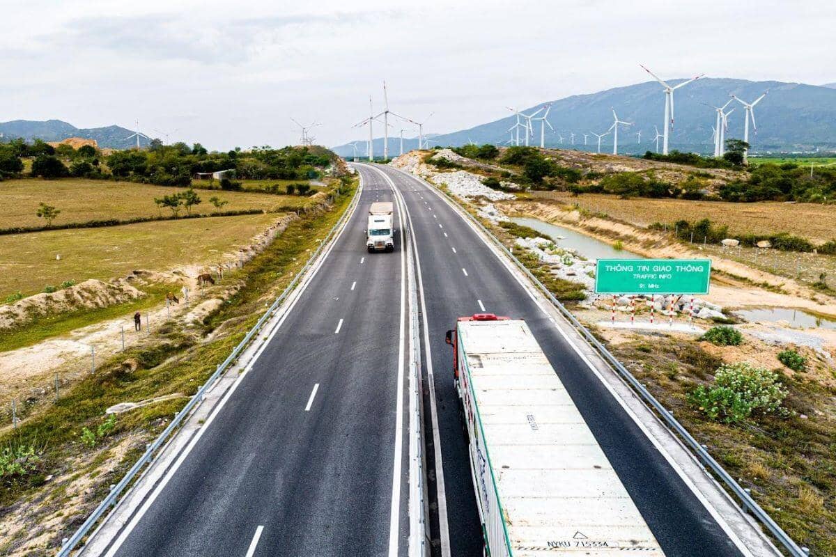 Huy động tổng lực cho hạ tầng: Vai trò kết nối nguồn lực của PPP