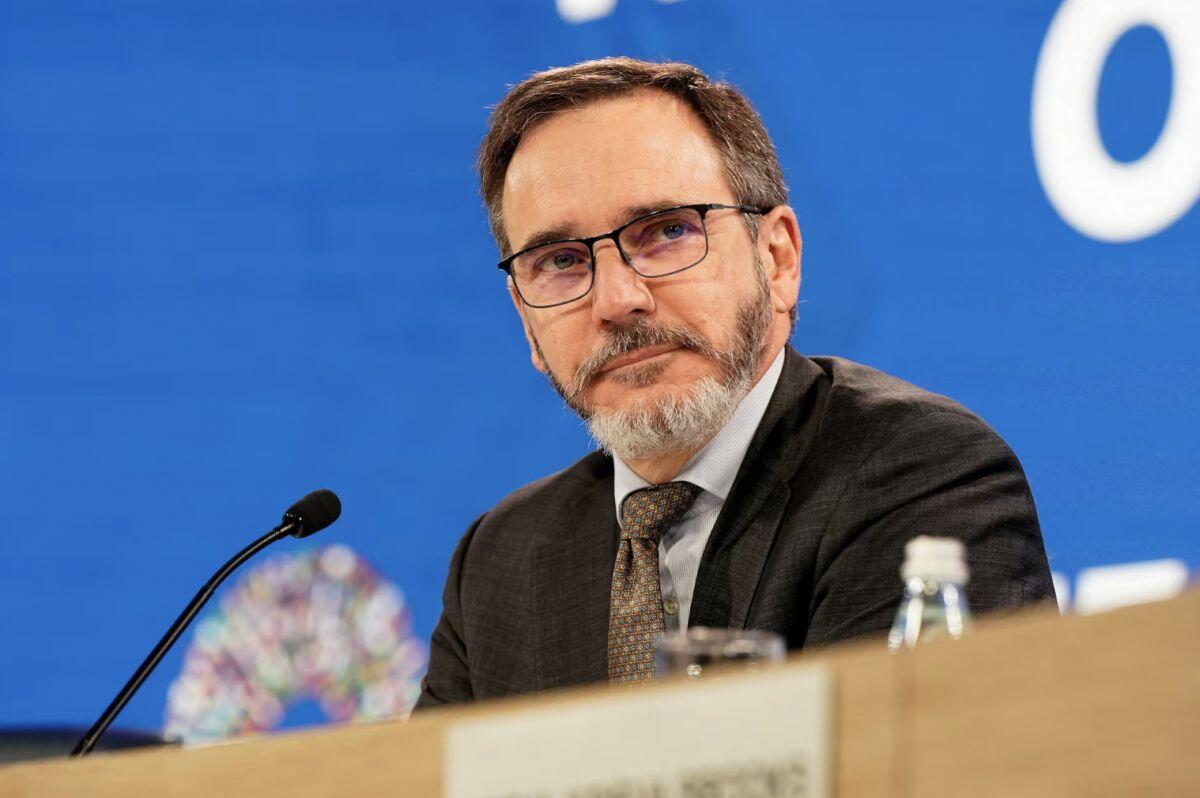 IMF hạ dự báo tăng trưởng, cảnh báo kinh tế thế giới đang trôi dần vào kịch bản xấu hơn