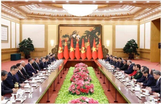 Việt - Trung ra Tuyên bố chung, nhất trí tăng cường kết nối chiến lược phát triển