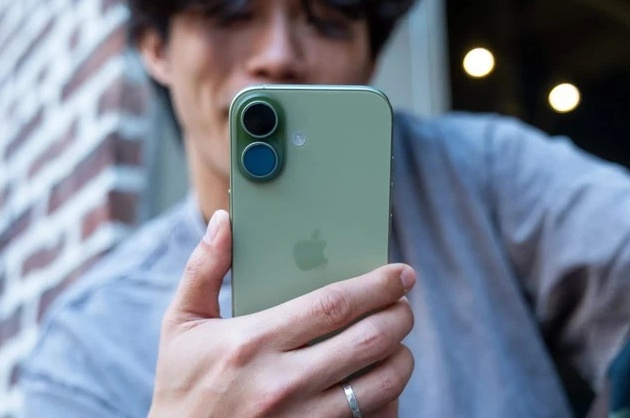 Lộ 4 màu iPhone 18 Pro Max: Bản đỏ đậm khác biệt hoàn toàn thế hệ cũ