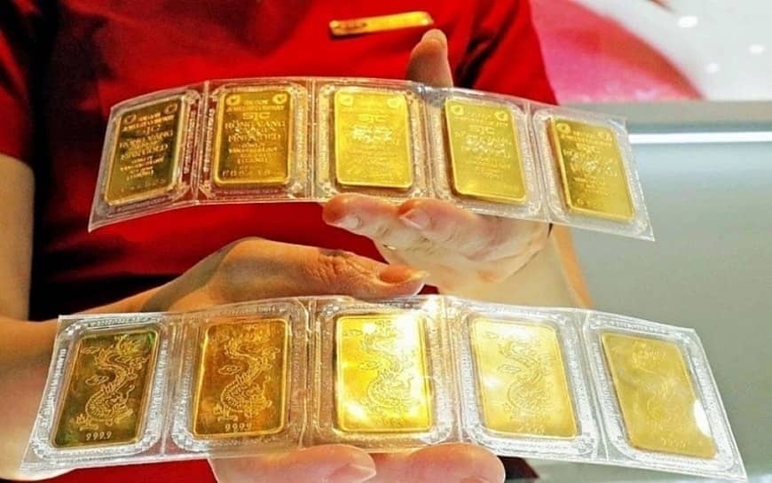 Vàng nội "ngó lơ" đà lao dốc của thị trường thế giới