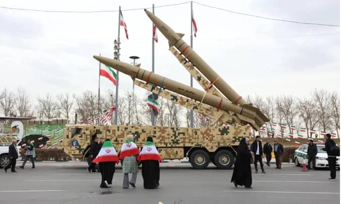 Iran công bố kịch bản đáp trả nếu Mỹ tái tấn công: Từ Hormuz đến các căn cứ Mỹ ở Trung Đông