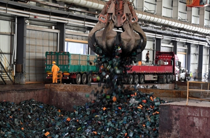 Xử lý pin xe điện: việc không dễ trên toàn cầu