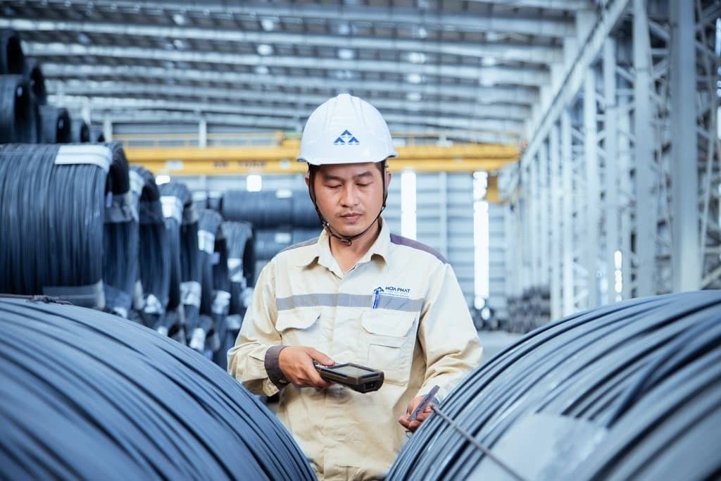 Cửa xuất khẩu hẹp dần, "nội chiến" ngành thép dần lộ diện?