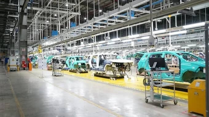 Ưu đãi thuế xe điện: Đừng để chính sách "mắc kẹt" tại trạm sạc