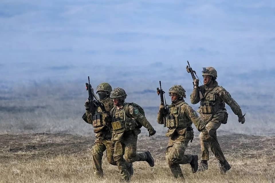 NATO đối mặt kịch bản sụp đổ lịch sử?