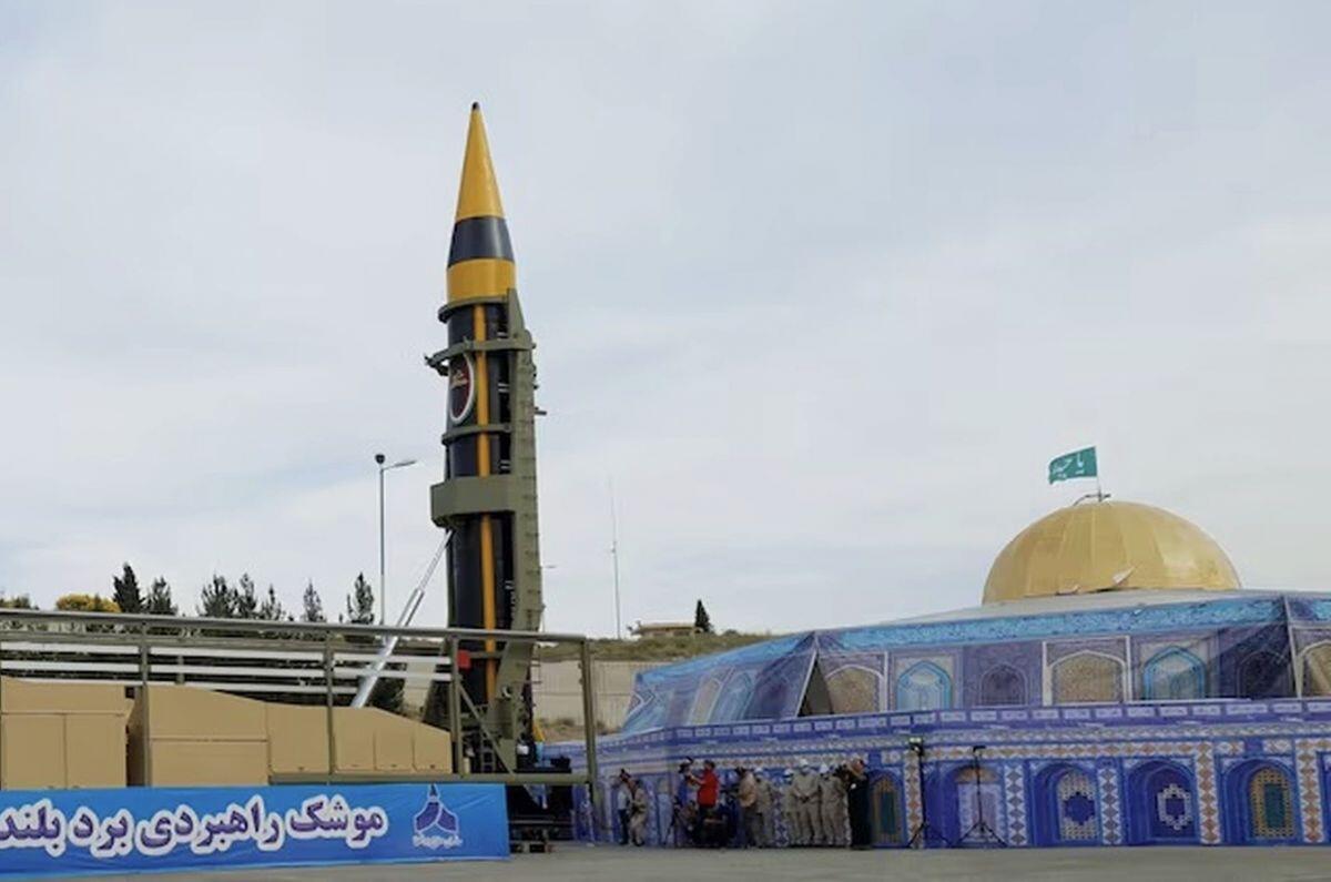 Iran sở hữu “kho vũ khí khổng lồ”: Nga tiết lộ hàng vạn tên lửa và UAV