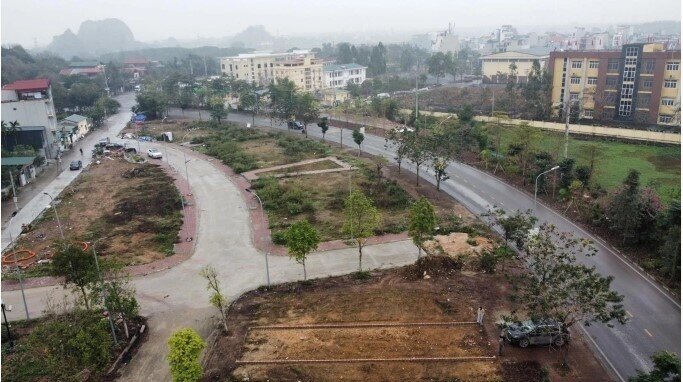 Đất đấu giá phía tây Hà Nội trúng cao nhất 125 triệu đồng một m2
