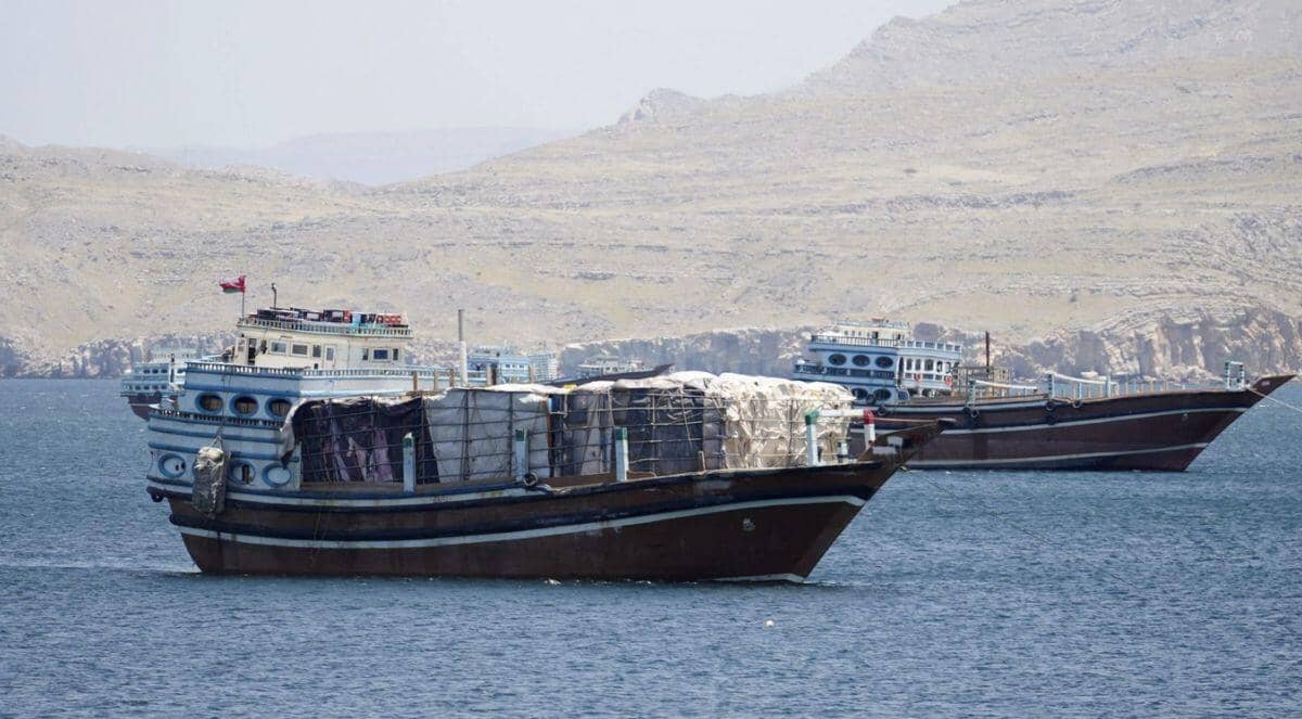 Phí bảo hiểm 5 triệu USD/chuyến, Hormuz còn bao lâu mới trở lại bình thường?