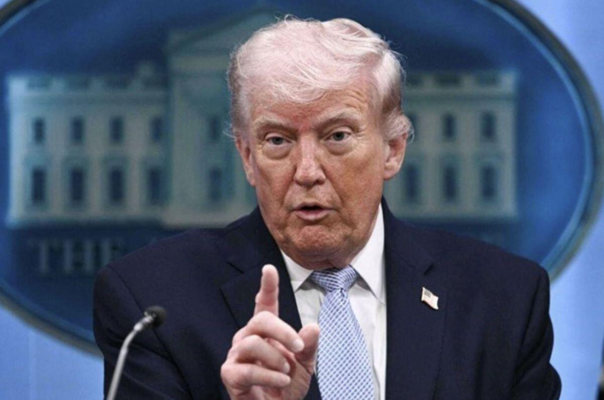 Ông Trump tính phương án phong tỏa dài hạn Iran, siết chặt xuất khẩu dầu