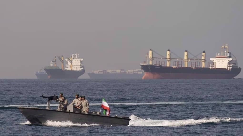 Tehran "dội gáo nước lạnh" vào tối hậu thư của Donald Trump