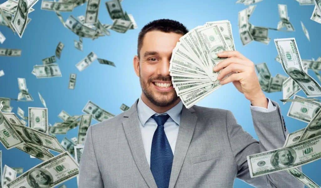 Đừng bắt mình sống khổ để....giàu