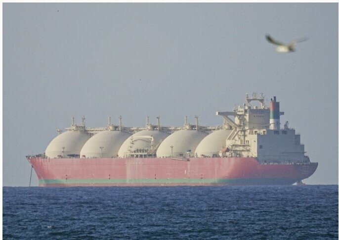 Ông Trump tuyên bố mở chiến dịch hỗ trợ tàu qua eo biển Hormuz
