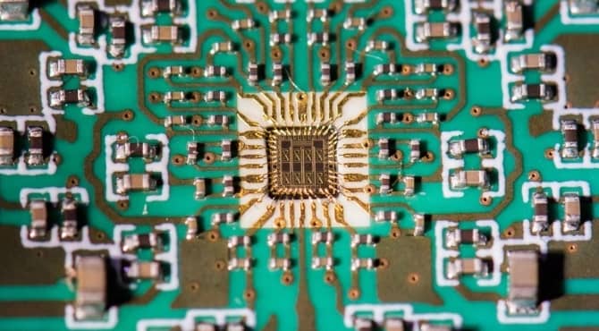 Chip đạt tốc độ 500 Gb/giây