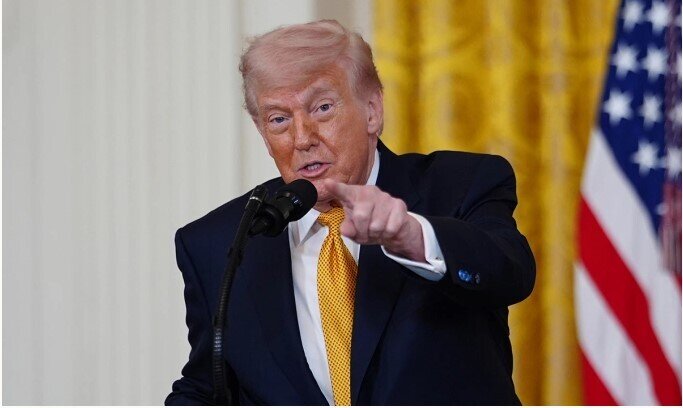 Ông Trump dọa tấn công dữ dội hơn nếu Iran không ký thỏa thuận