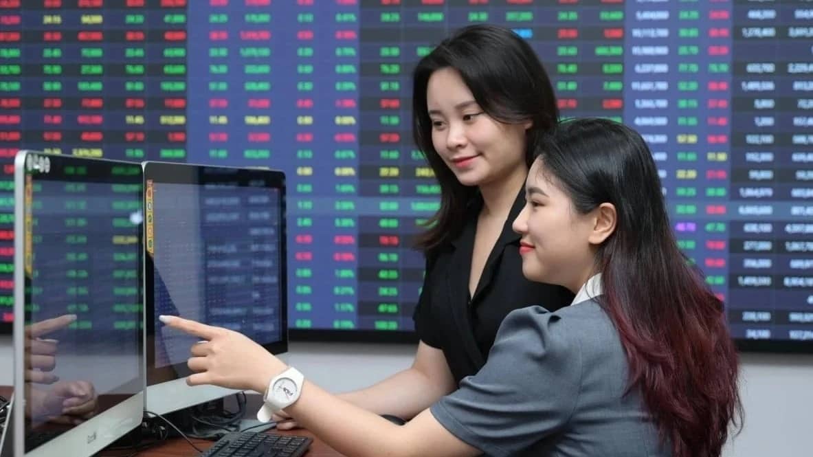 Xóa bỏ rào cản "tù mù" để đón vận hội nâng hạng