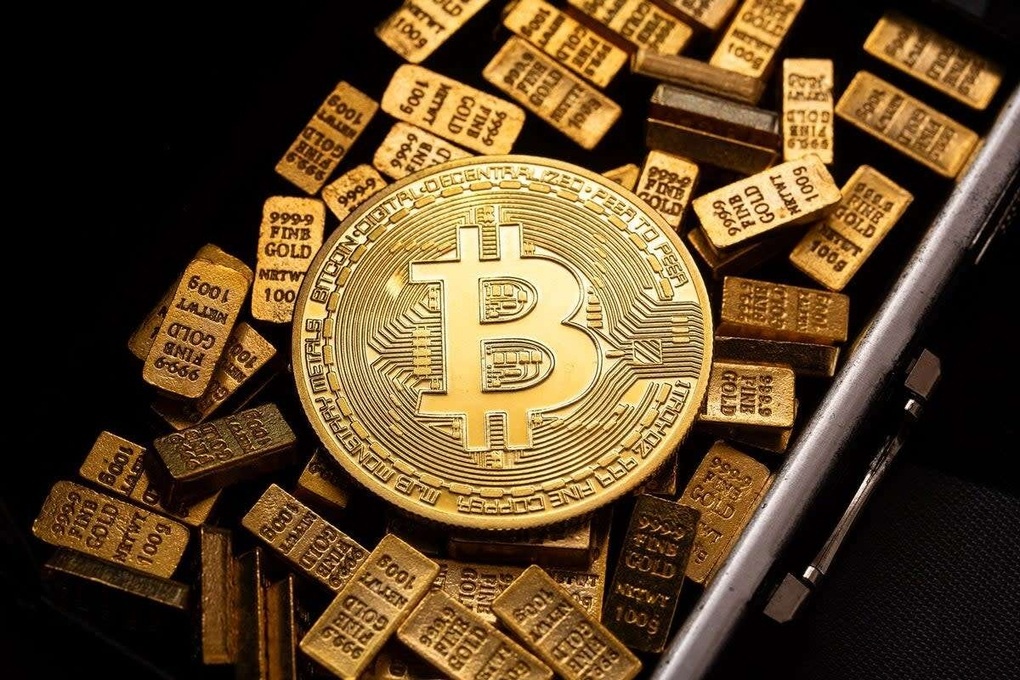 Bitcoin tích lũy hay bùng nổ?