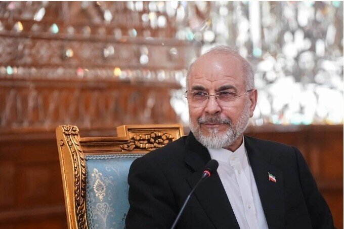 Iran tuyên bố sẵn sàng 'dạy một bài học cho kẻ gây hấn'
