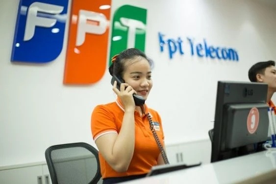 FPT Telecom "quá lớn" để làm công ty đại chúng?