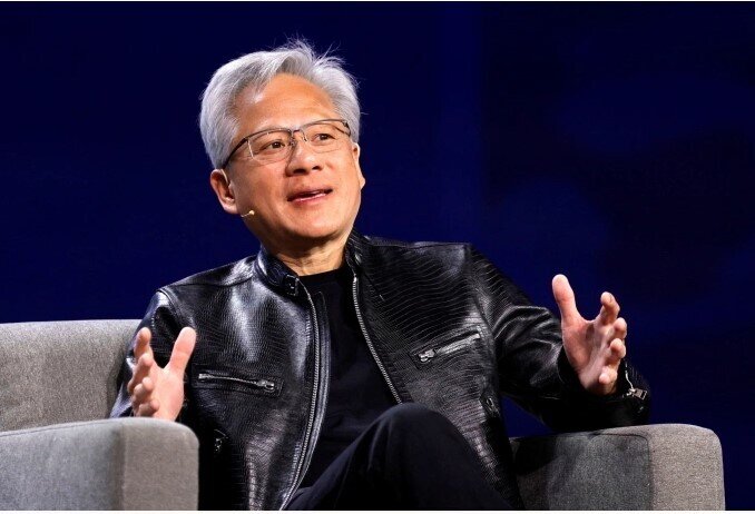 CEO Nvidia được mời công du Trung Quốc cùng ông Trump 'vào phút chót'