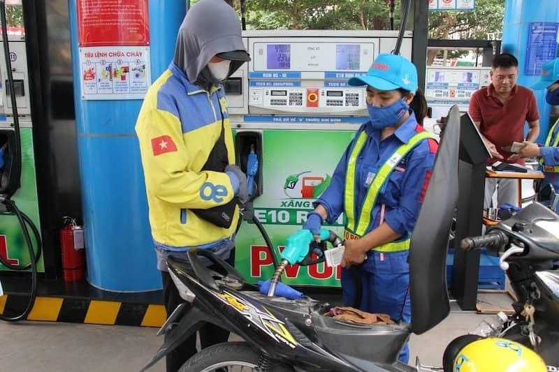 Thế khó của doanh nghiệp tư nhân trong lộ trình xăng sinh học