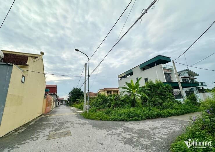 Bất ngờ đo lại đất, diện tích tăng thêm 129m2: Người dân có được cấp sổ đỏ?