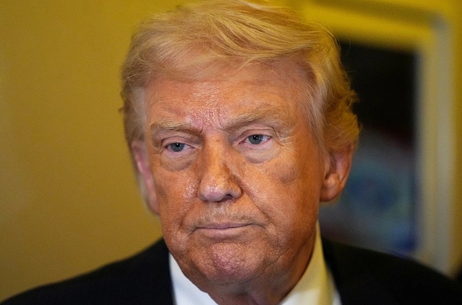 Ông Trump: Đài Loan không nên tuyên bố độc lập