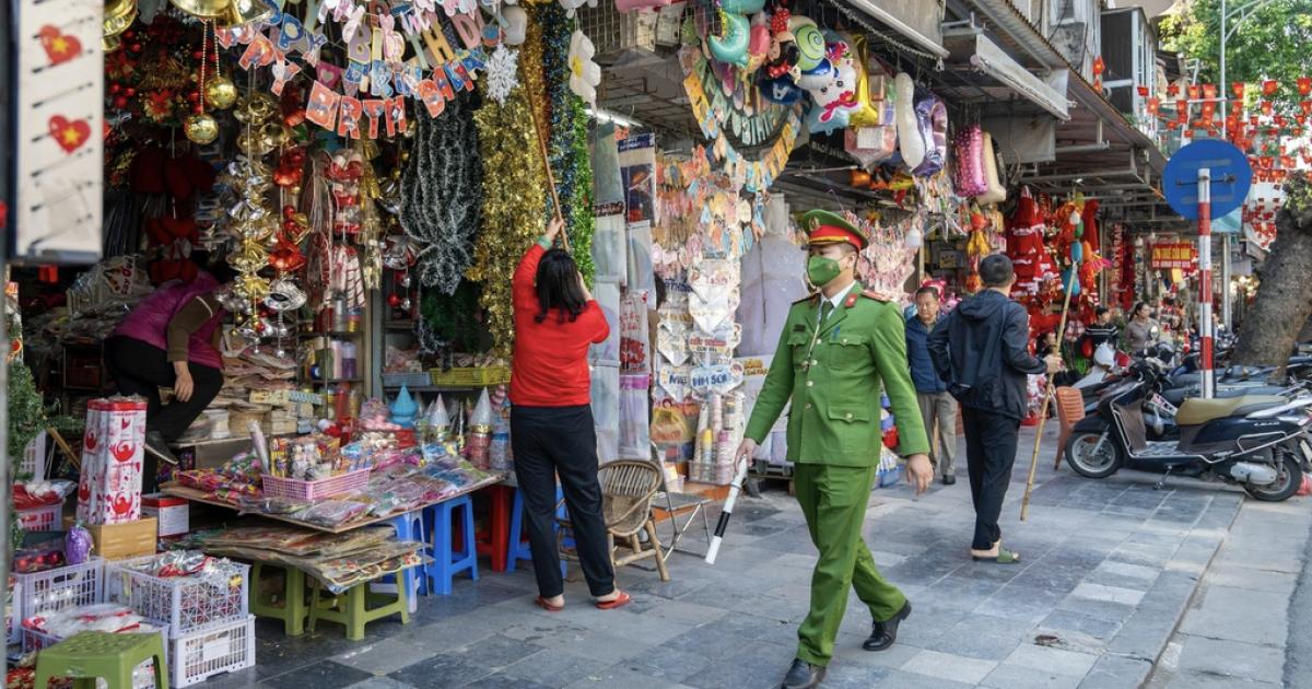 Lấn chiếm lòng đường có thể bị phạt gấp đôi